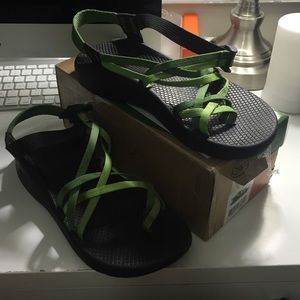 Size 9 green Chacos