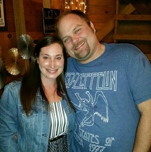 Meet your Posher, Whitney