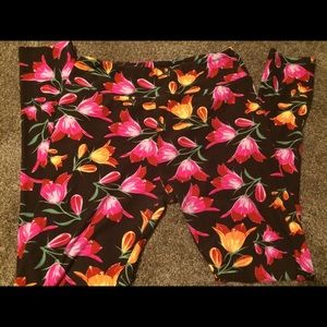 LuLaRoe brown tulip leggings 🦄🦄🦄