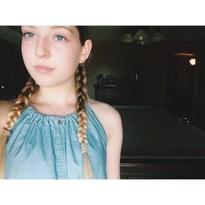 Meet your Posher, Molly