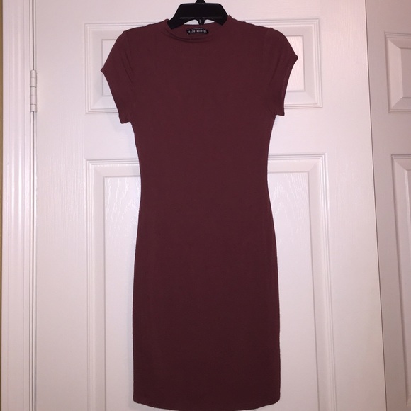 Fashion Nova Dresses & Skirts - *NEW* Fashion Nova cap sleeve dress