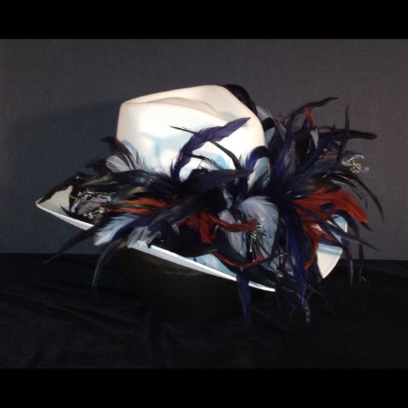 Denver Broncos Feather Team Hat