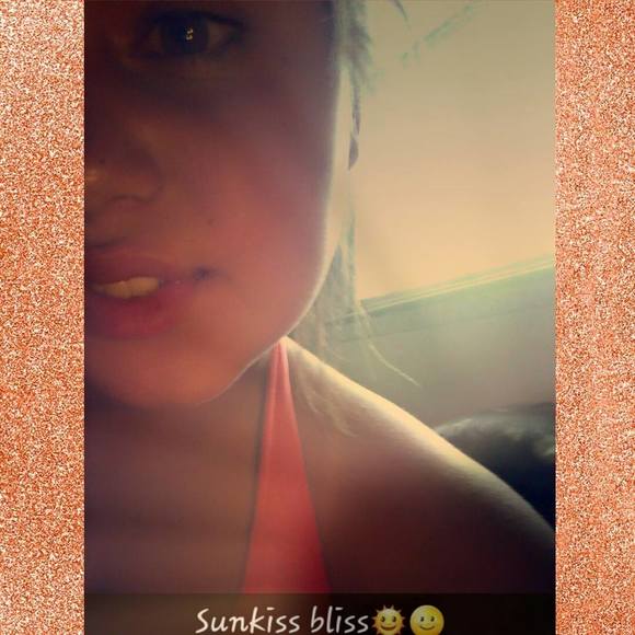 Meet your Posher, Kenna - Picture 1 of 1