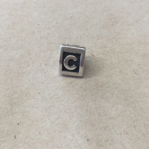 Classic Pandora C charm