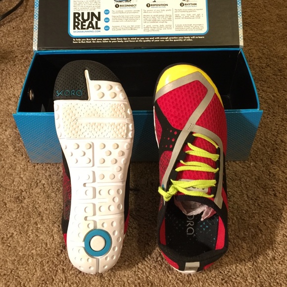 RED/BLACK/WHITE SKORA PHASE SHOES