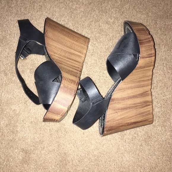 Wedges - Picture 2 of 3