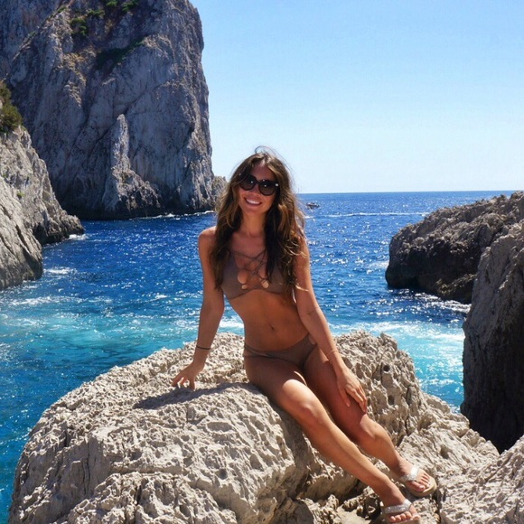 SOLD - Picture 3 of 4