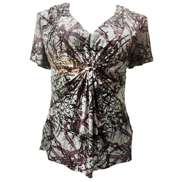 Beautiful tunic top.