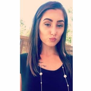 Meet your Posher, Ashley