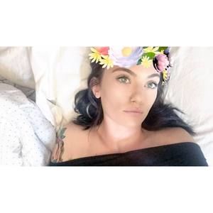 Meet your Posher, Hailey