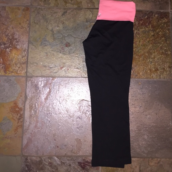 Fold over crop yoga pants!