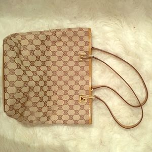 Authentic Gucci purse
