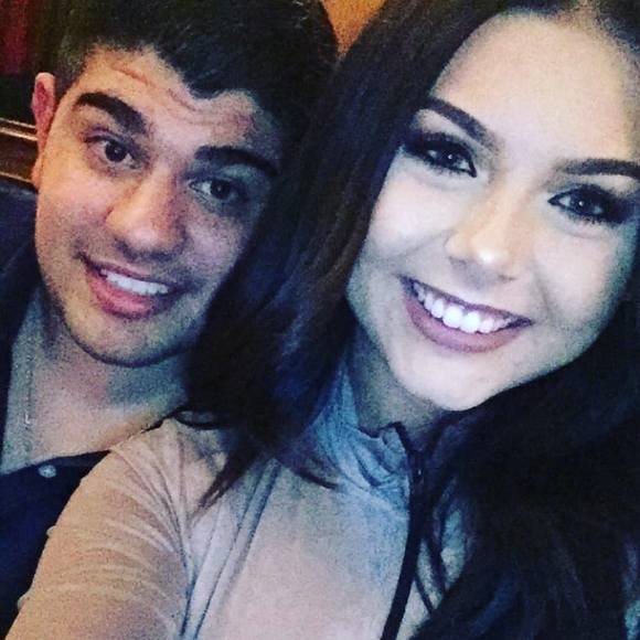 Meet your Posher, Sammantha - Picture 1 of 1