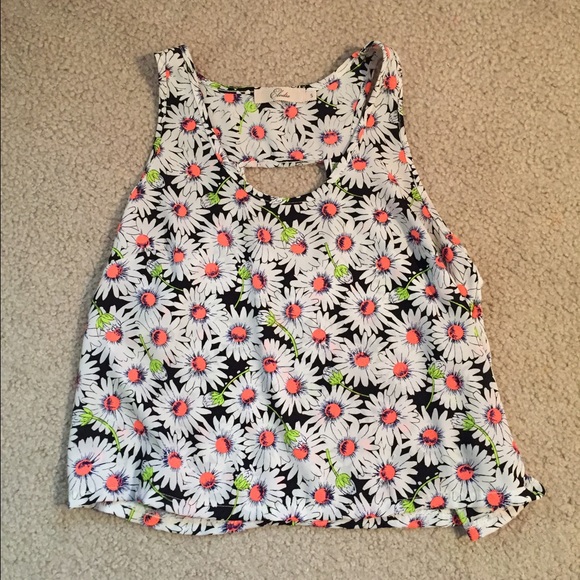 Summer Daisy Tank Top