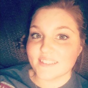 Meet your Posher, Bobbi