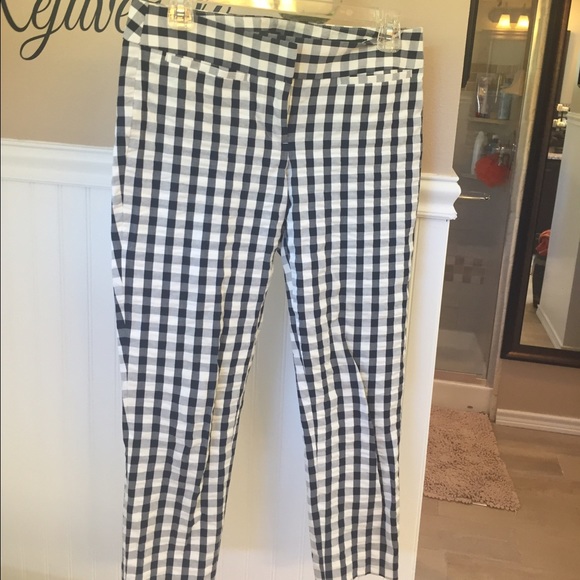Ankle pants