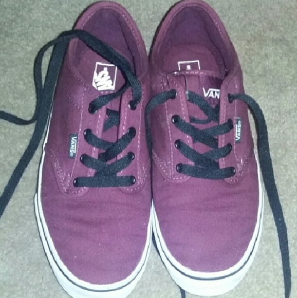2 pair of little boys shoes