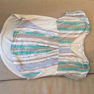Anthropologie t-shirt - only worn once