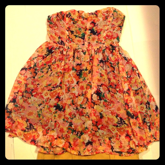 Strapless Floral Print Top
