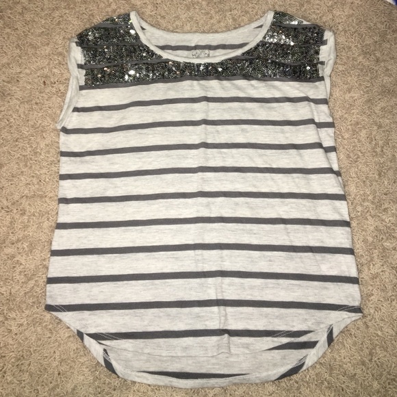Short sleeve t shirt