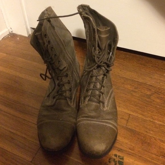Steve Madden combat boots