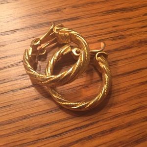 Vintage loop earrings