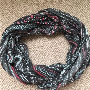 American Eagles Outfitter scarf