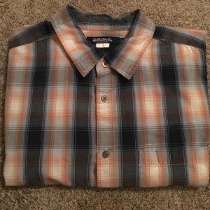 Hollister short sleeve button down, L