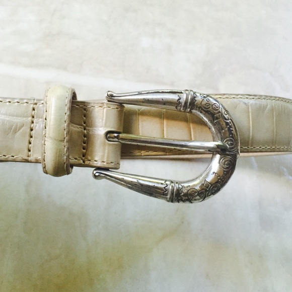 ❗SOLD ️Brighton Leather Skinny Belt Silver Buckle - Picture 2 of 3