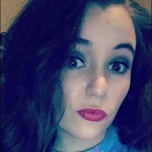 Meet your Posher, Maddie