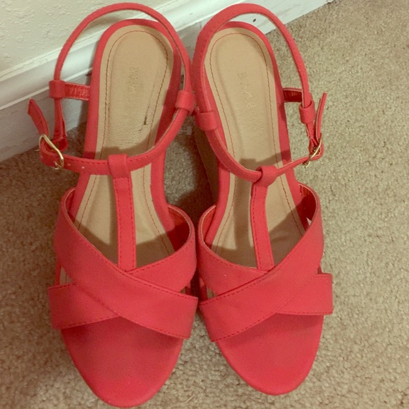 Orange wedges