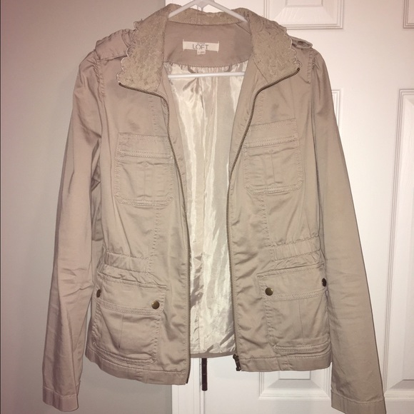 LOFT Jackets & Blazers - ✨LOWEST✨Loft Jacket