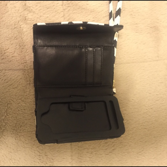 Chevron wallet & phone holder - Picture 2 of 2