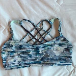 Free to be wild sports bra