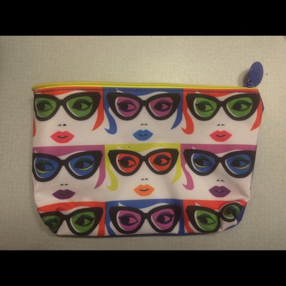 Makeup Bag/Clutch - Picture 1 of 2