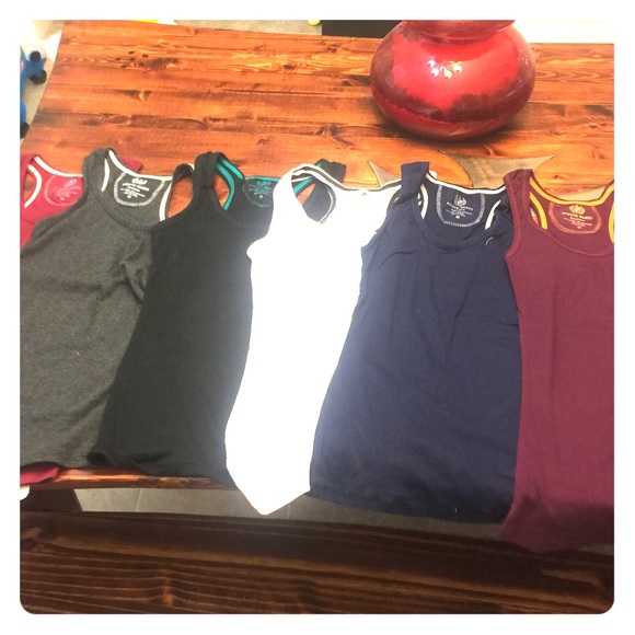 Set of 6 ribbed tanks brand new sold - Picture 1 of 4