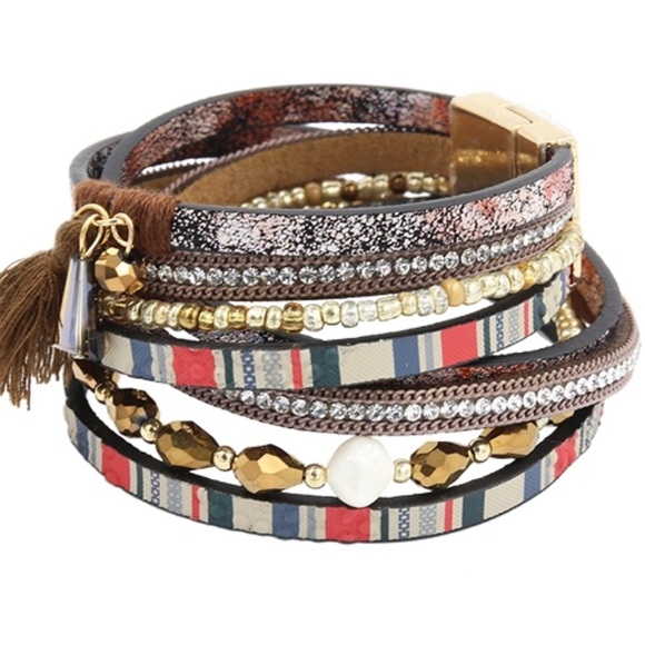 Jewelry - Wrap Bracelet (nwt)🎉Price Firm 🎉