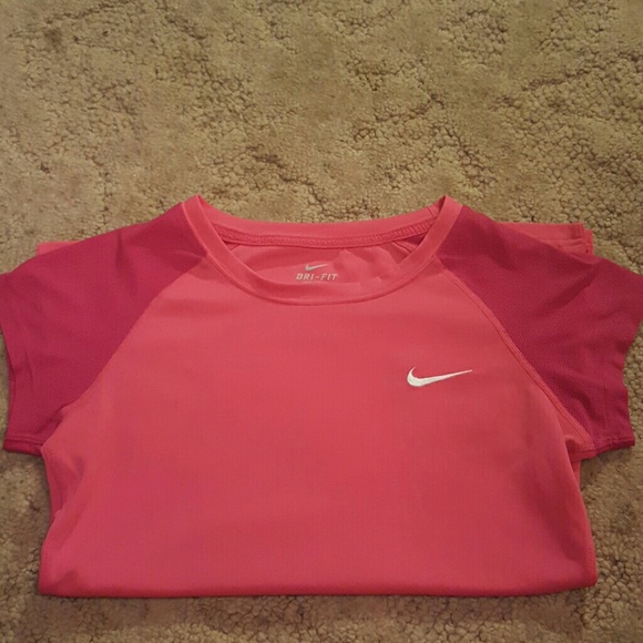 Women's t shirt
