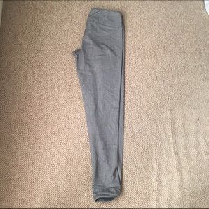 Athletic leggings