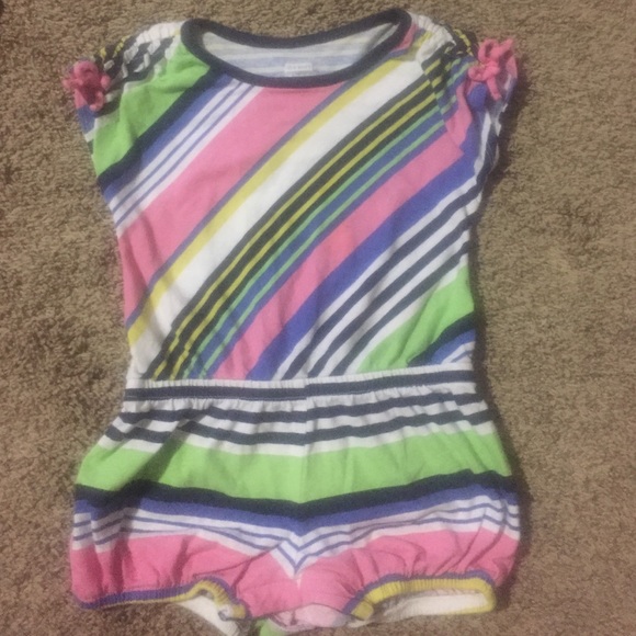 ADORABLE Old Navy Toddler Girl Romper-3T