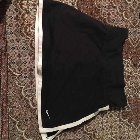 Nike tennis skirt