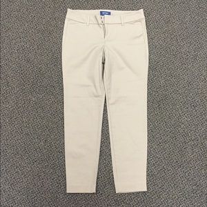 Old Navy Pixie khaki crop pants
