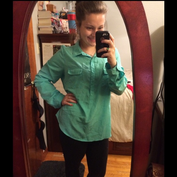 Old Navy Mint Green Blouse
