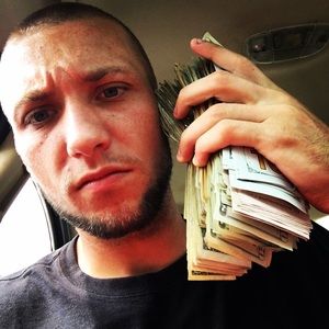 Meet your Posher, Thomas