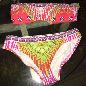 Super cute bikini Top