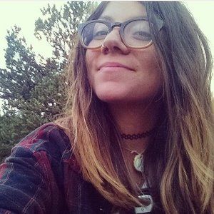 Meet your Posher, Junelhy