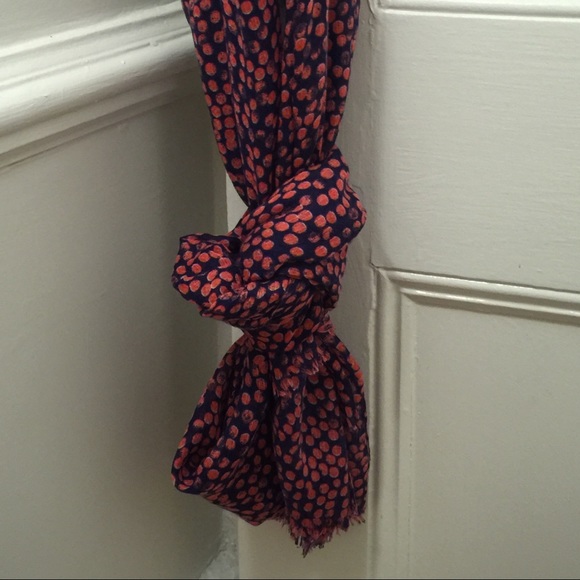 Fashionable J. Crew scarf for work or fun!