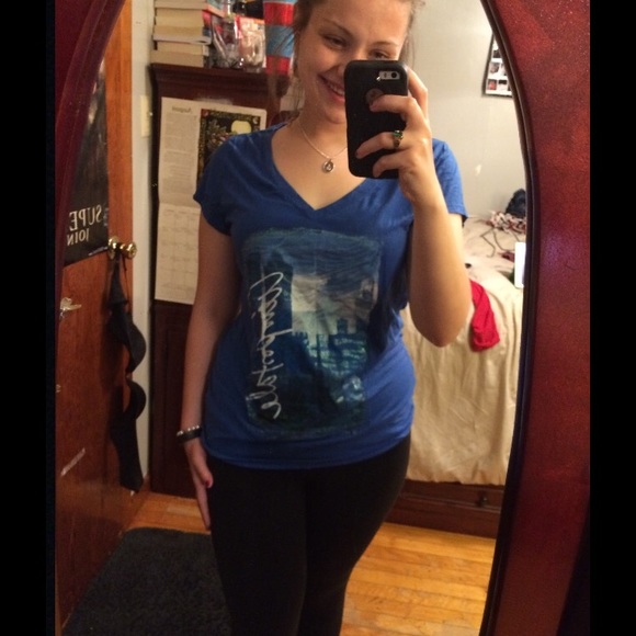 Blue Aeropostale Snowy NY Shirt