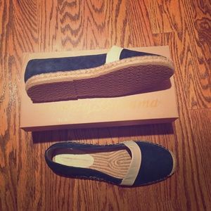 Tommy Bahamas navy suede espadrilles