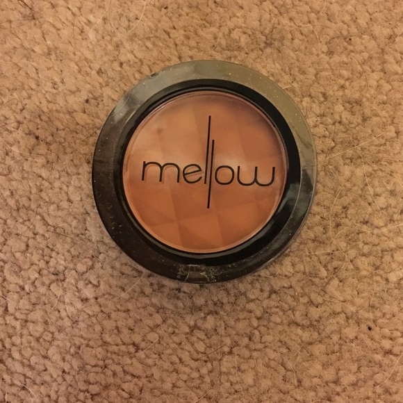Mellow bronzer